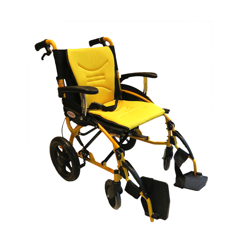 黃色Masar® MA-50優質合金輪椅，配備人體工學設計座墊和調節式腳踏。
